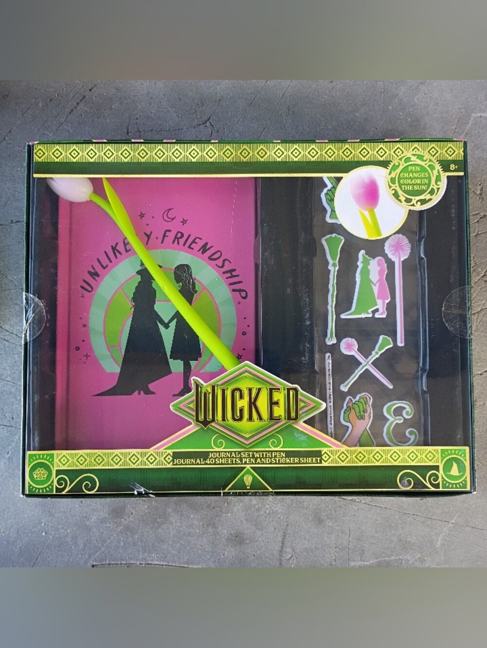 Wicked Glinda And Elphaba Notebook Color Changing Pen Set